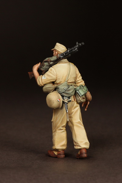 35132SOGA Machine gunner Fallschirmjager- Brigade Ramcke. El Alamein, August 1942. SOGA Miniatures
