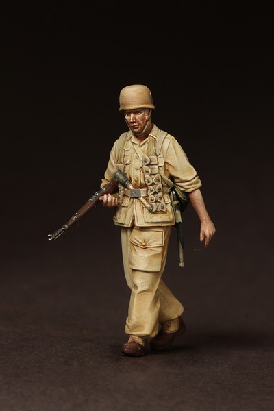 35124SOGA Fallschirmjager- Brigade Ramcke. El Alamein, August 1942. SOGA Miniatures