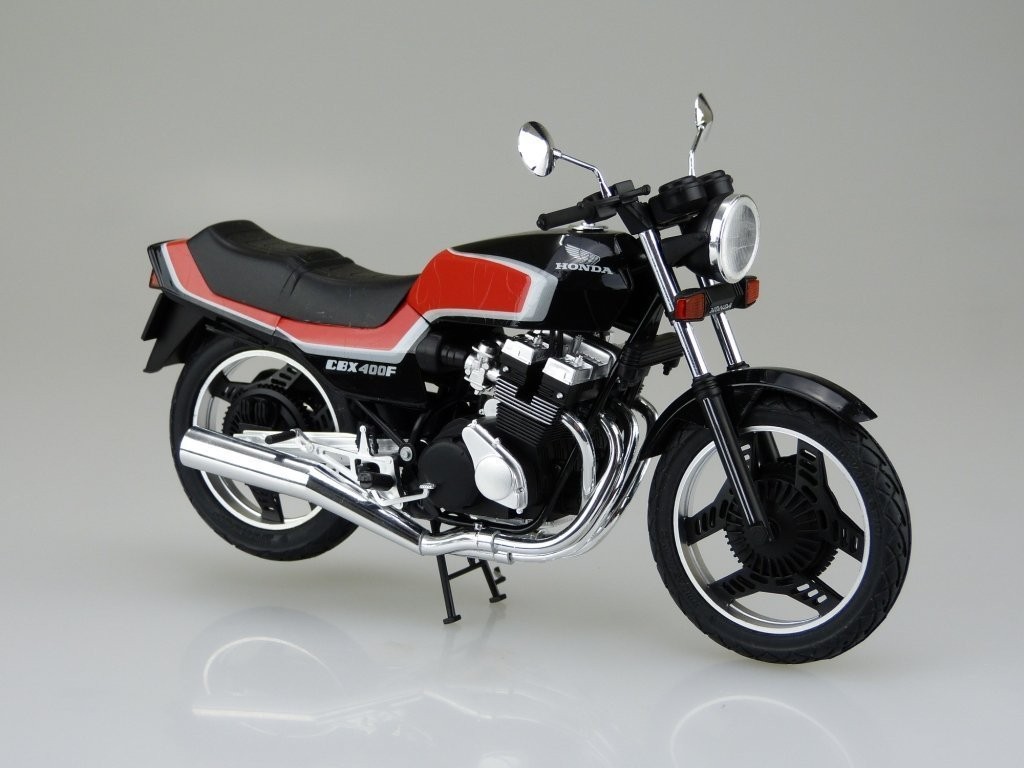 05167 Honda CBX400 FII Aoshima