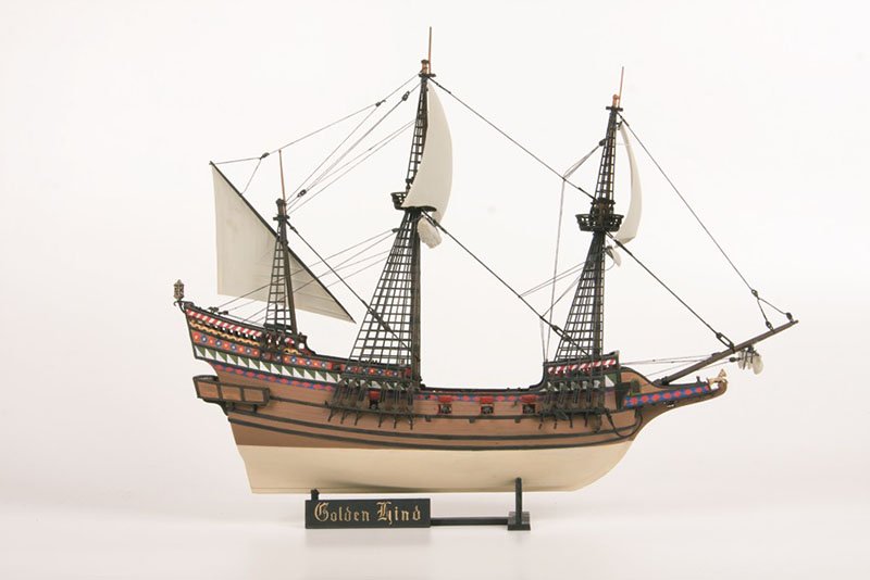 9047ПН Корабль Френсиса Дрейка Золотая Лань Звезда