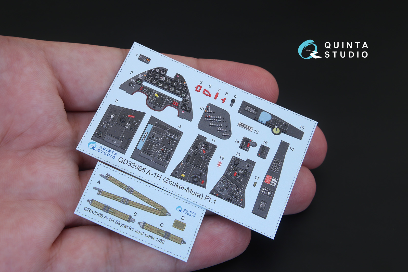 QD32065 3D Декаль интерьера кабины A-1H Skyraider (для модели ZM SWS)