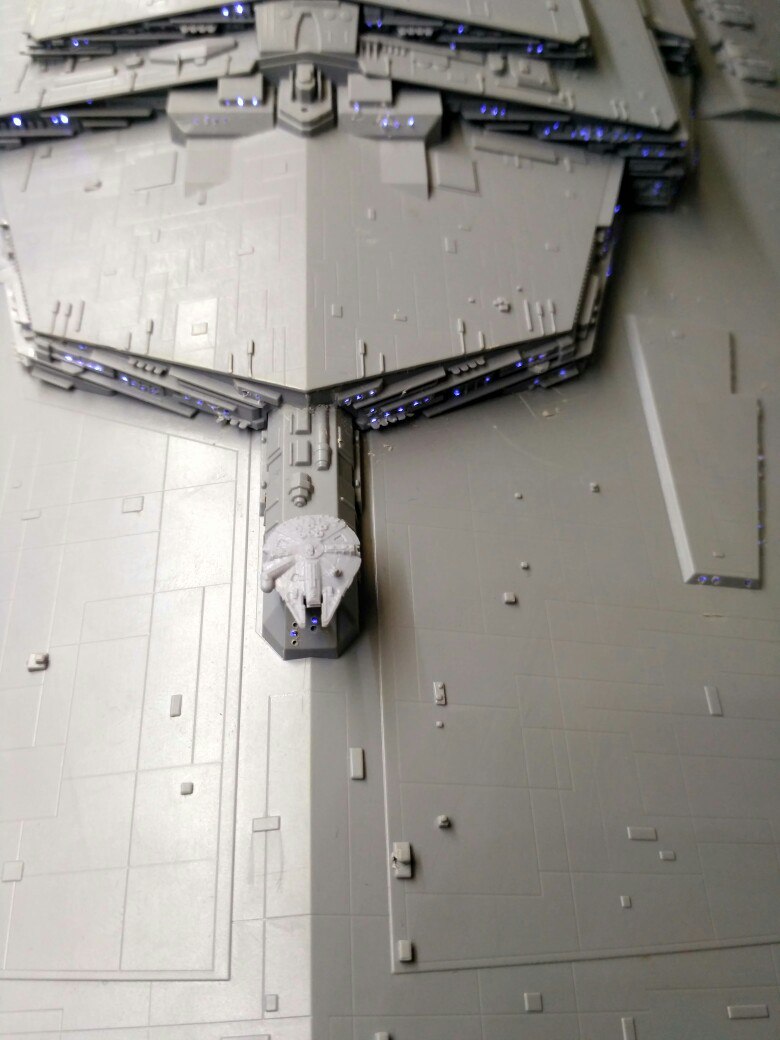 AM2704 Millenium Falcon Тысячелетний сокол Arma Models