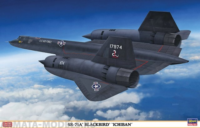 01943 Самолет SR-71A BLACKBIRD ICHIBAN Hasegawa