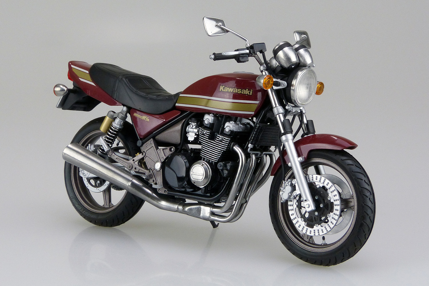 05168 Kawasaki Zephyr X with custom parts Aoshima