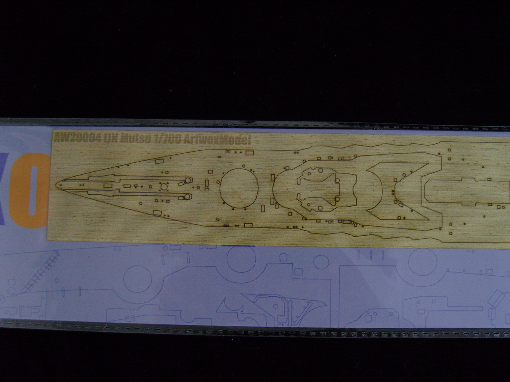 AW20004 Деревянная палуба для IJN Mutsu