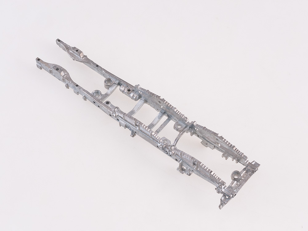 1312AVD Сборная модель КАМАЗ-6540 8x4 самосвал (рестайлинг) AVD Models