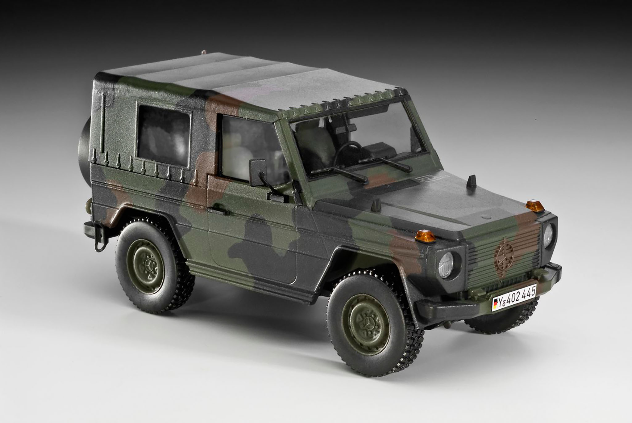 03277RE Бронетехника Lkw gl leicht Wolf