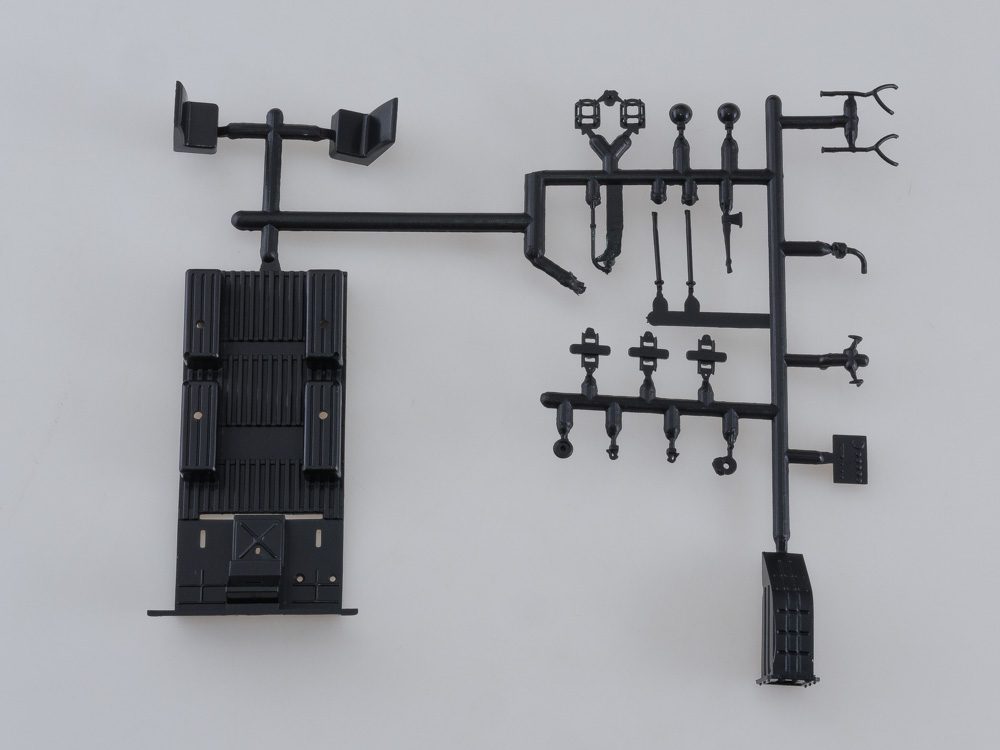 3003KIT Сборная модель Гусеничный транспортер-снегоболотоход (ГТ-С), 1954 г. AVD Models