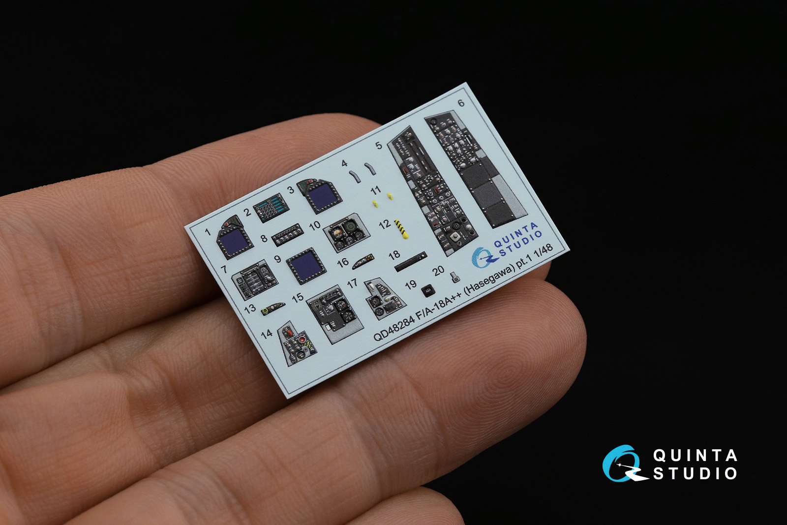 QDS-48284 3D Декаль интерьера кабины F/A-18A++ (Hasegawa) (Малая версия)