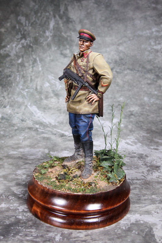 1604SOGA Капитан стрелковых частей РККА. Лето 1941 г SOGA Miniatures