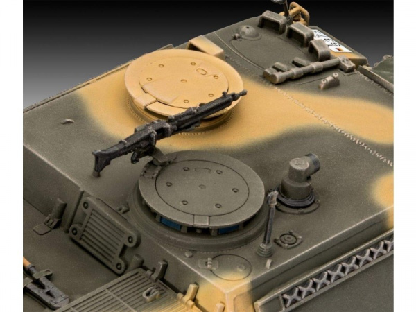 03276 Истребитель танков Kanonenjagdpanzer Revell