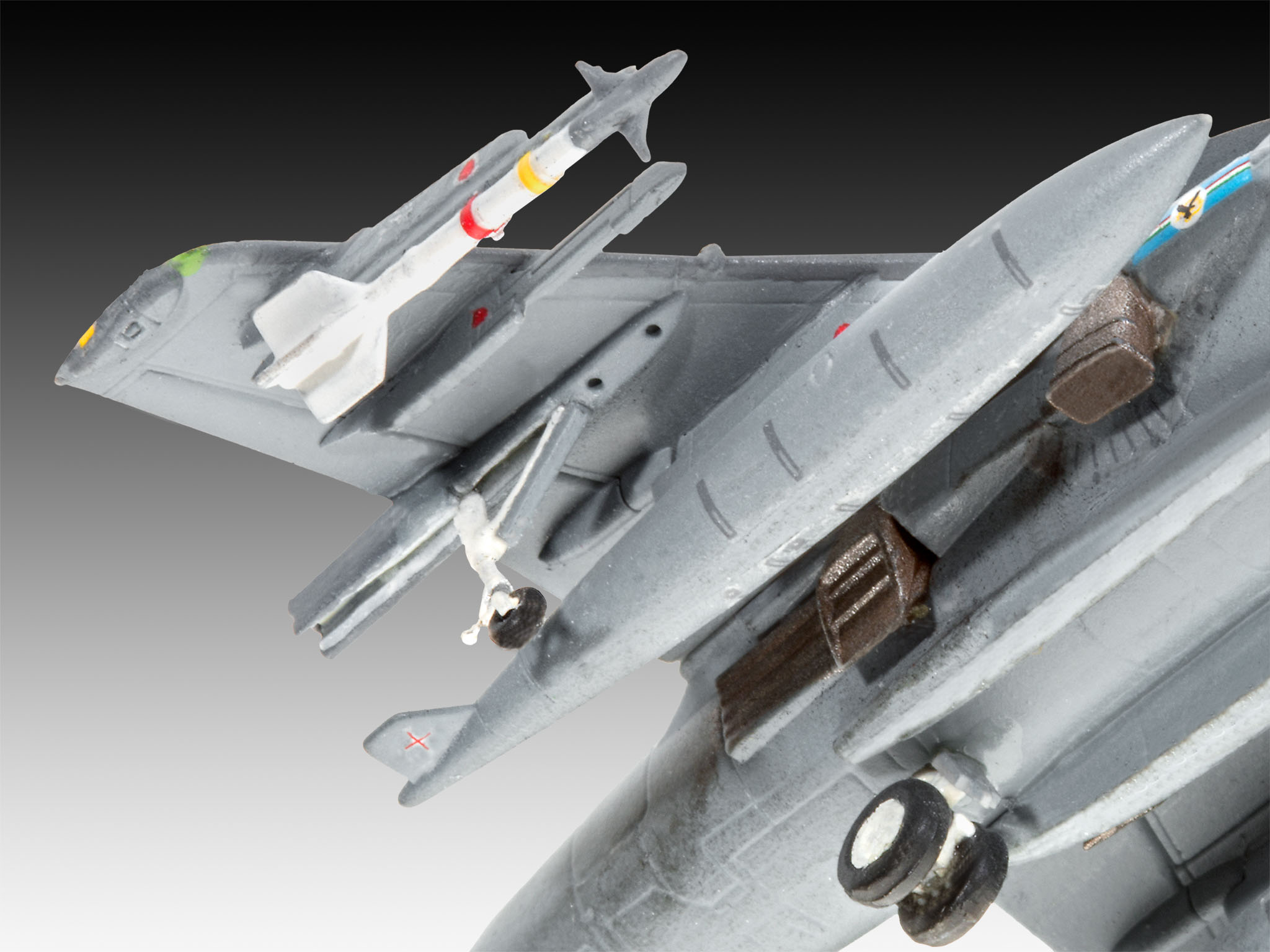 03887RE Штурмовик ВВП BAe Harrier GR.7 Revell