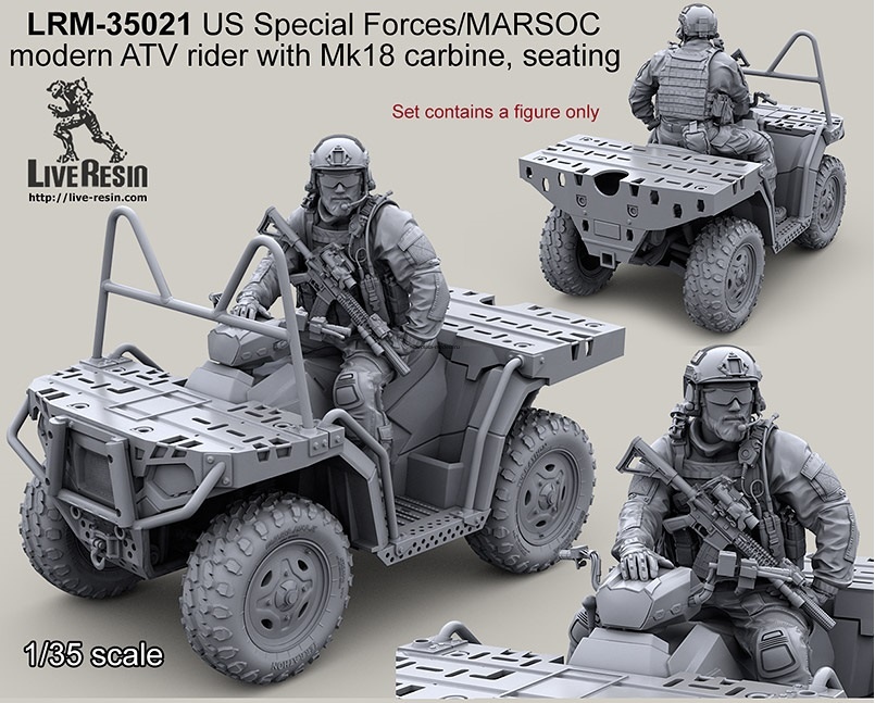 LRM35021 Боец Сил Специального Назначения США или МАРСОК США управляющий квадроциклом, современный, сидящий, с карабином Мк18