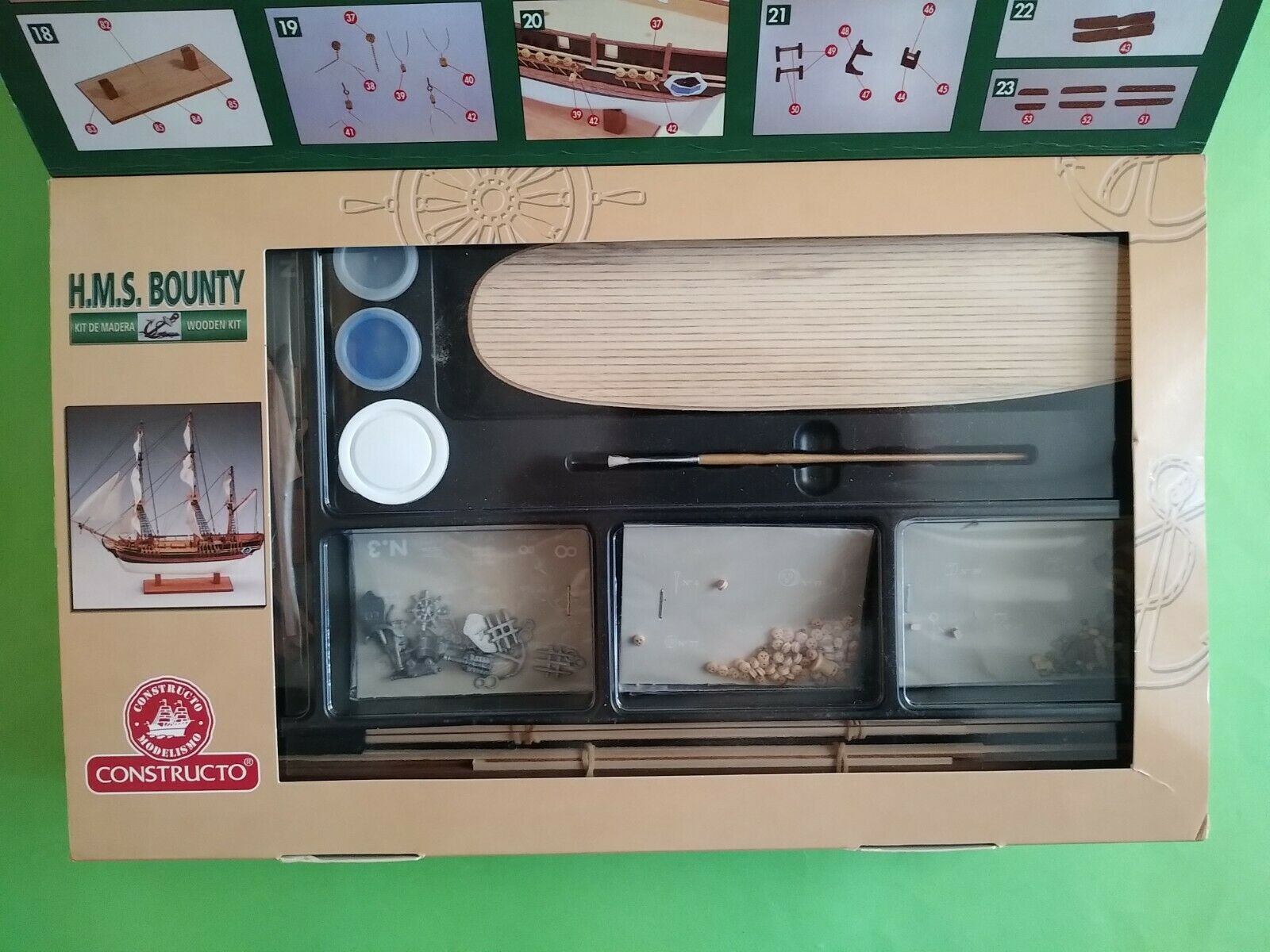 CON80621 Сборная модель корабля HMS Bounty плюс инструменты и краски CONSTRUCTO