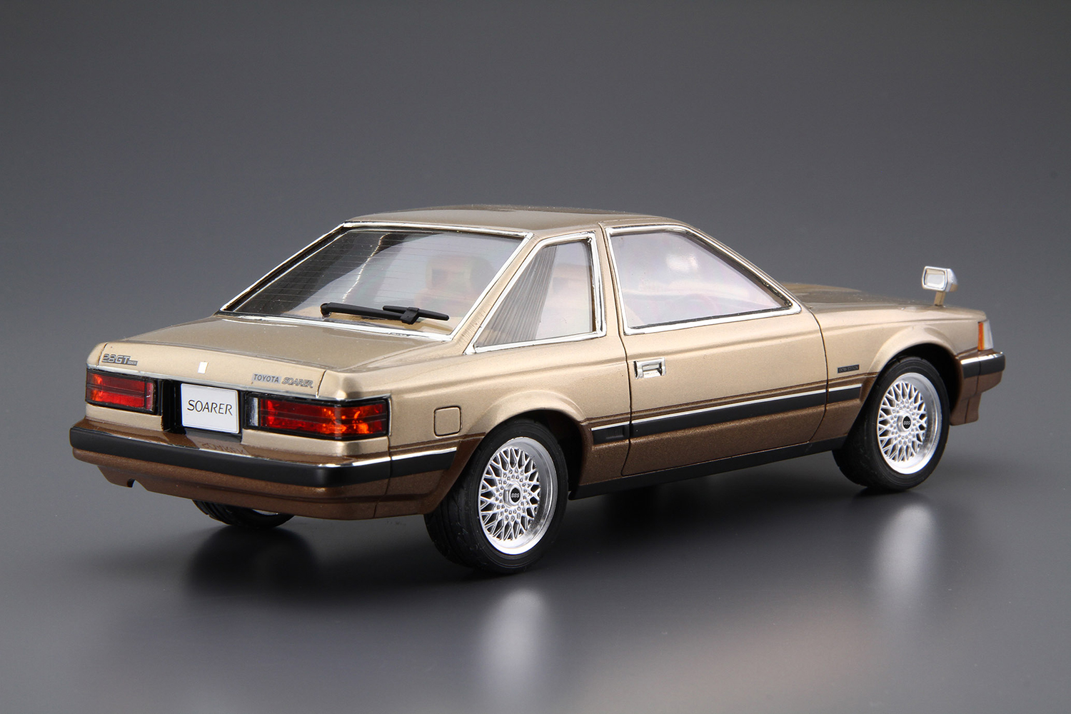 05486 Toyota Soarer 2800 GT-Extra '81 Aoshima