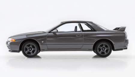 06353 Nissan Skyline GT-R R32 (Gun Grey Metallic) Aoshima